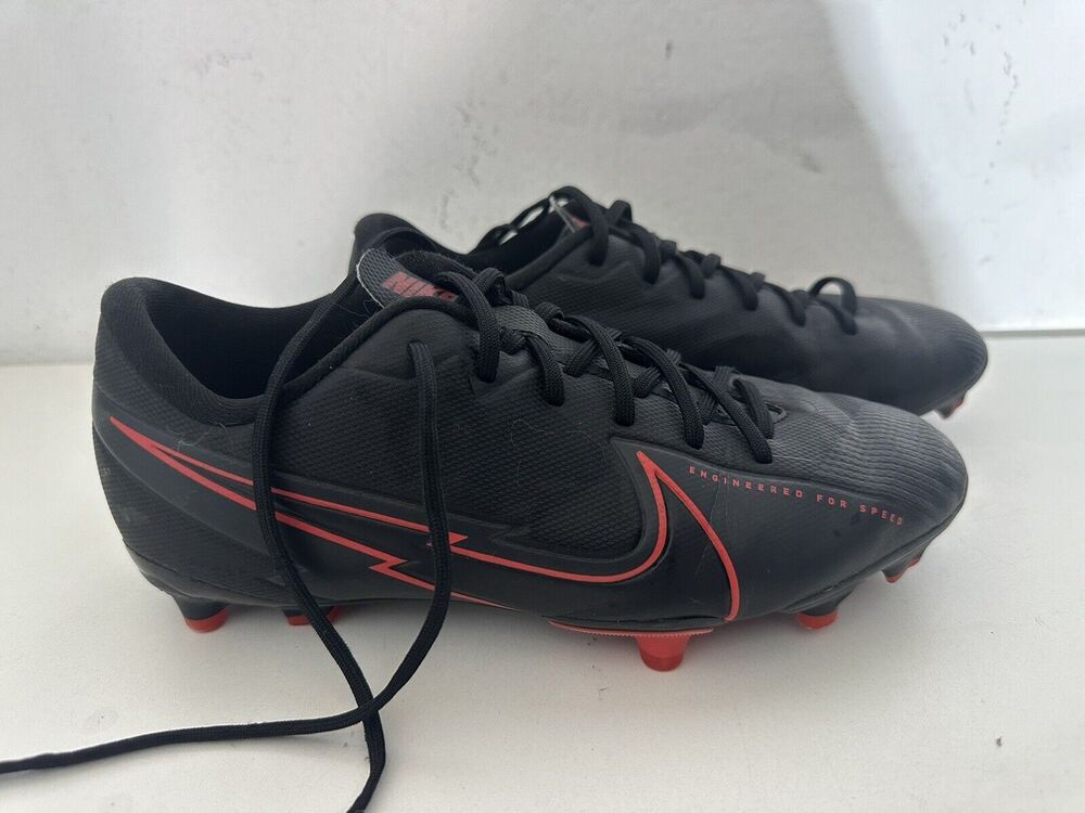 11.5 Nike Mercurial Vapor 13 Academy MG Chile Black Red AT5269-060, Size 5 Youth